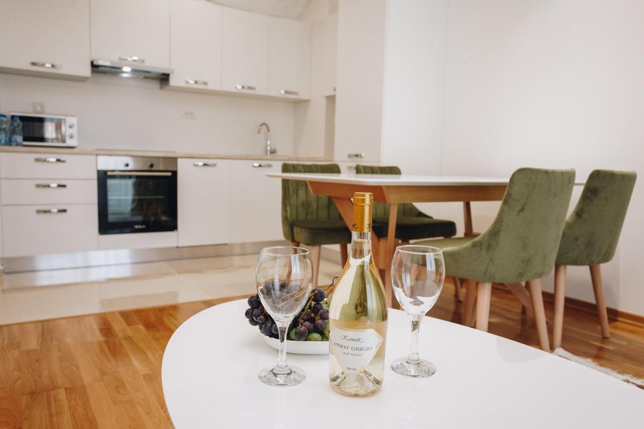 Status-M Apartments Bečići 外观 照片